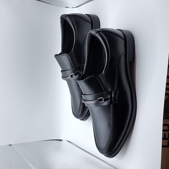 Max +Jake black boy's size 3 dress shoes - Picture 2 of 7